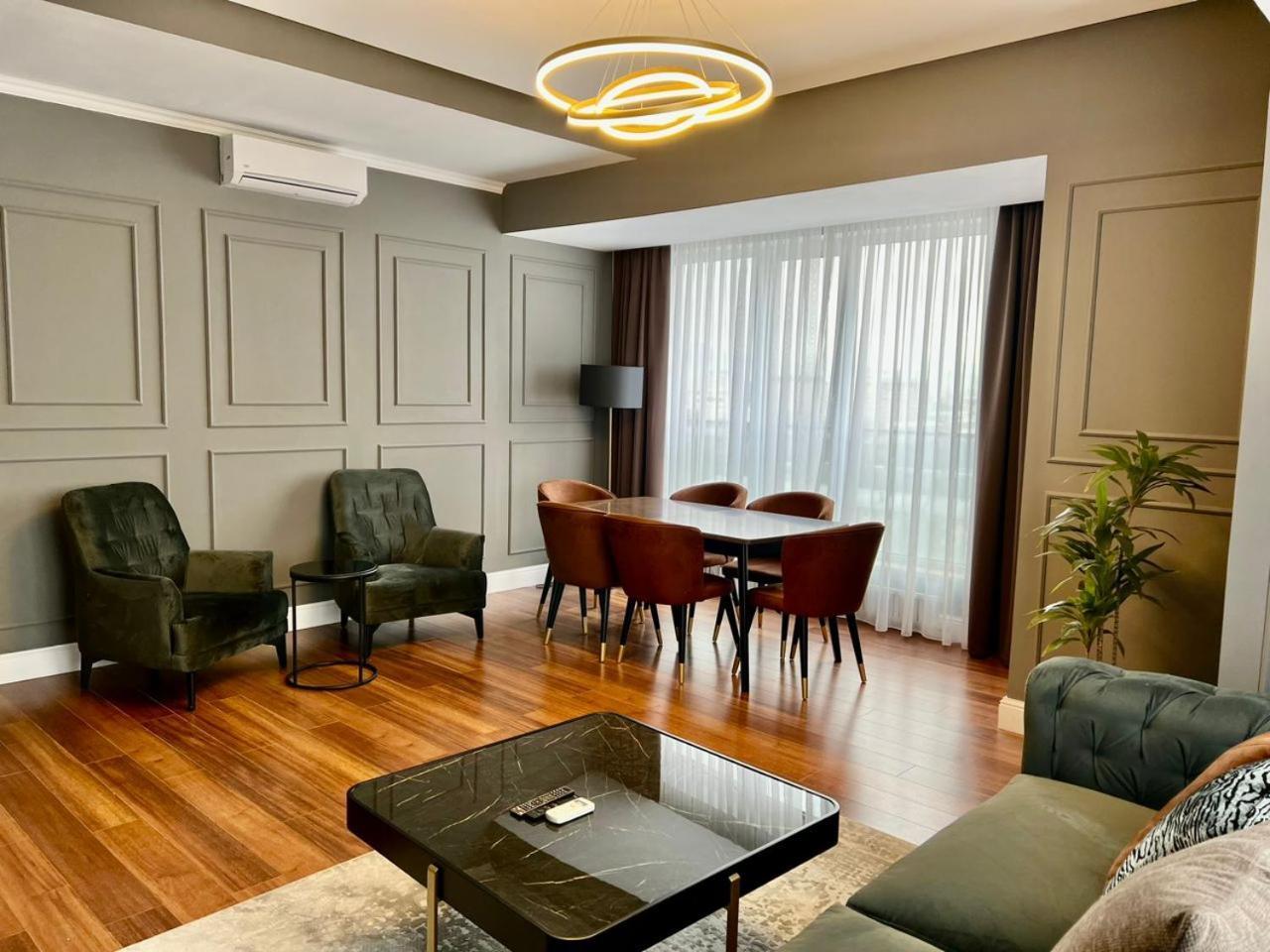 Bishkek Park Residence Bagian luar foto